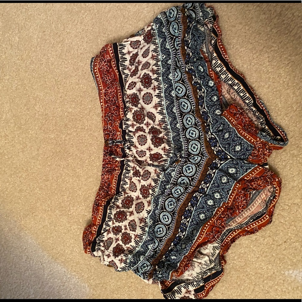 Patterned shorts!